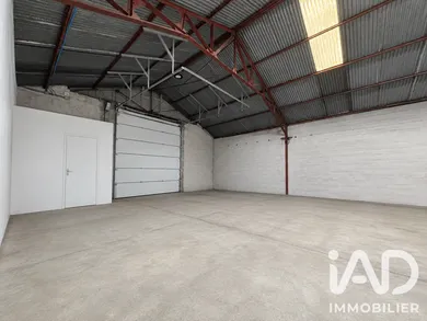 Commercial walls in Dainville (62000)
