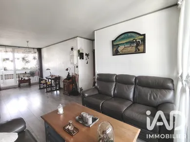 Appartement à Les Ulis (91940)