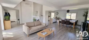 House in Salles (33770)