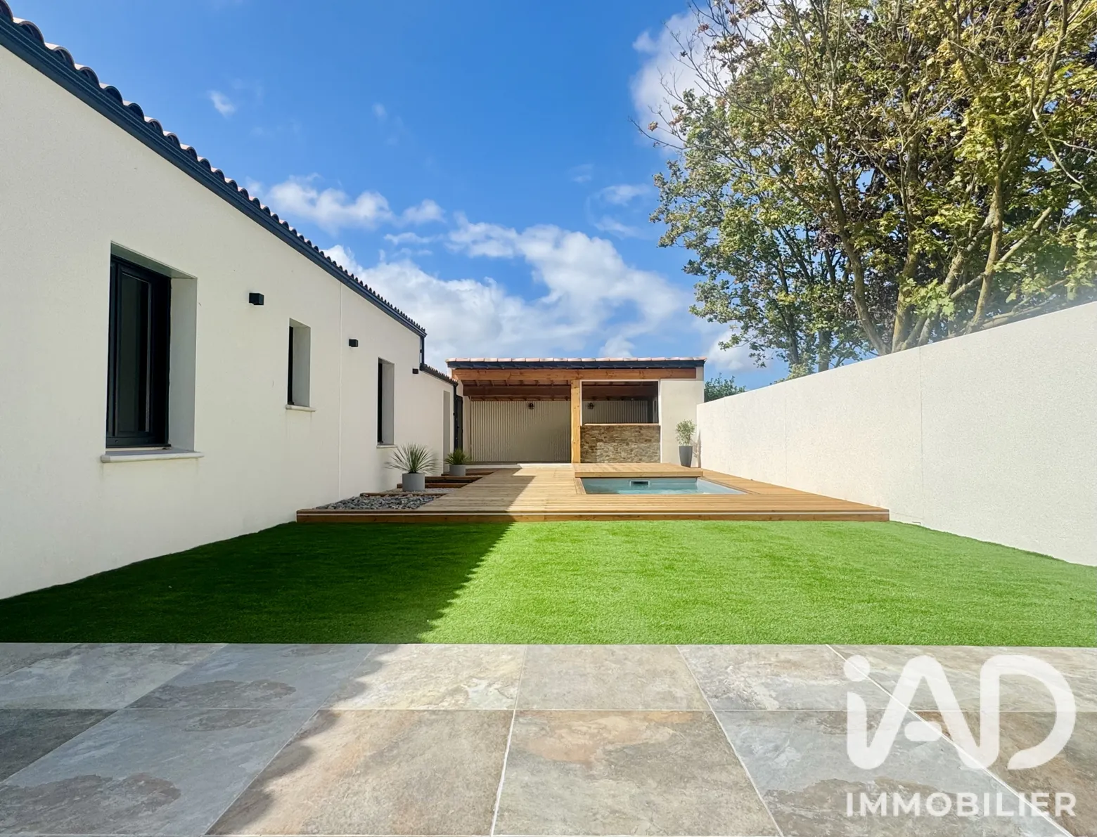 Vente maison à Angliers (17540) : maison 5 pièces 115 m² - 2098903 — 2