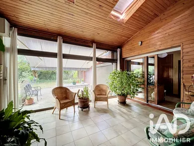 Architectural house in Le Passage (47520)