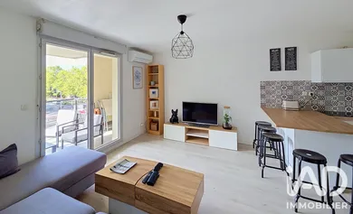 Apartment in Toulouse (31200)