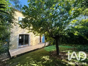 Maison traditionnelle à Entraigues-sur-la-Sorgue (84320)