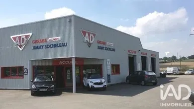 Garage, Gas station in Segré (49500)