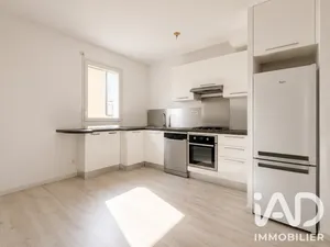 Apartment in Angers (49100)