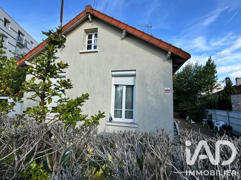 Maison 3 pièces 60 m² · à Sainte-Geneviève-des-Bois · 60 m² · 255 000 €