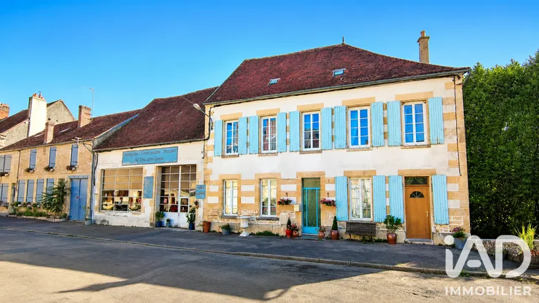 Maison 6 pièces 180 m² · à Donzy · 179,7 m² · 249 000 €