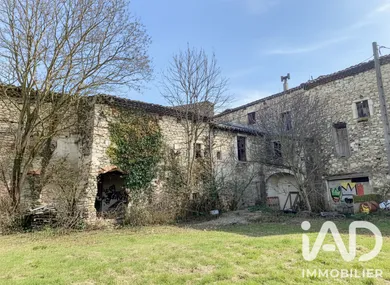 Building in Montboucher-sur-Jabron (26740)
