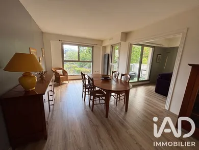 Appartement à Fontainebleau (77300)
