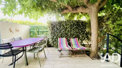 House in La Londe-les-Maures (83250)
