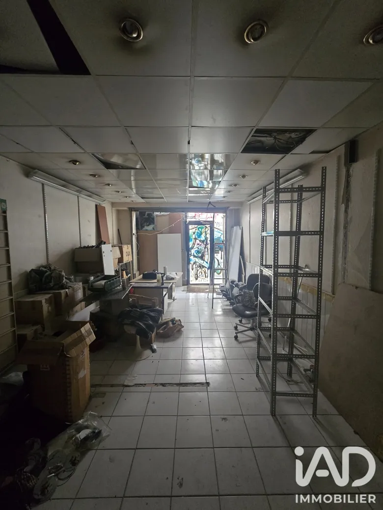 Murs commerciaux à Paris (75003) · 34,4 m² · 458 000 €
