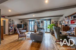 Apartment in Fontenay-sous-Bois (94120)