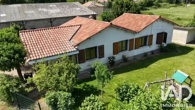 Maison de campagne à La Chapelle-Bâton (86250)