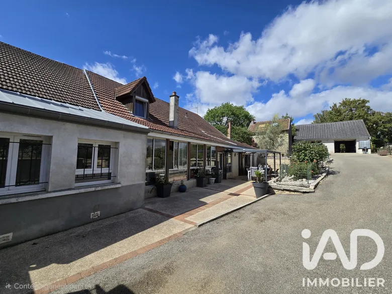 Maison 7 pièces 217 m² · à Licey-sur-Vingeanne · 216,9 m² · 255 000 €
