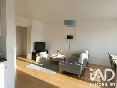 Apartment in Nanterre (92000)