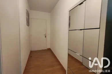 Apartment in Rosny-sous-Bois (93110)