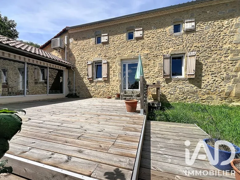 Maison 5 pièces 240 m² · à Castelnau-Tursan · 240 m² · 312 400 €