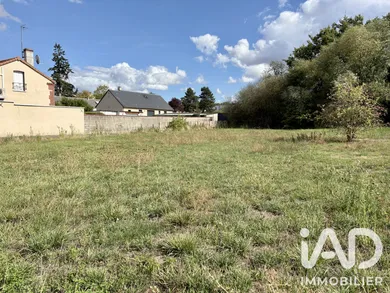 Terrain à bâtir à Auzouer en touraine (37110)