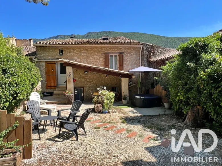 Maison 5 pièces 113 m² · à Pierrelongue · 113 m² · 229 000 €