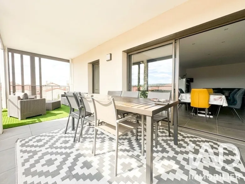 Appartement 3 pièces 75 m² · à Saint-Marcellin-en-Forez · 75 m² · 265 000 €