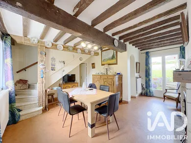 Maison de village à Fontenoy (89520)