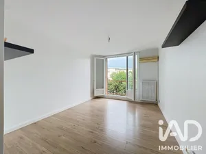 Apartment in Échirolles (38130)