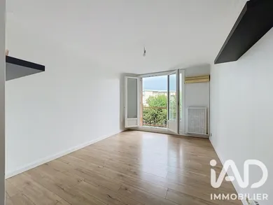 Apartment in Échirolles (38130)
