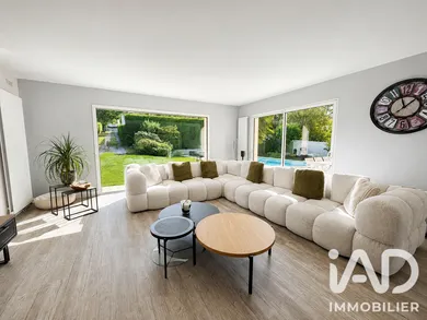 Maison à Coupvray (77700)