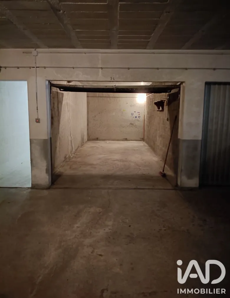Parking 20 m² · à La Baule-Escoublac · 20 m² · 64 900 €