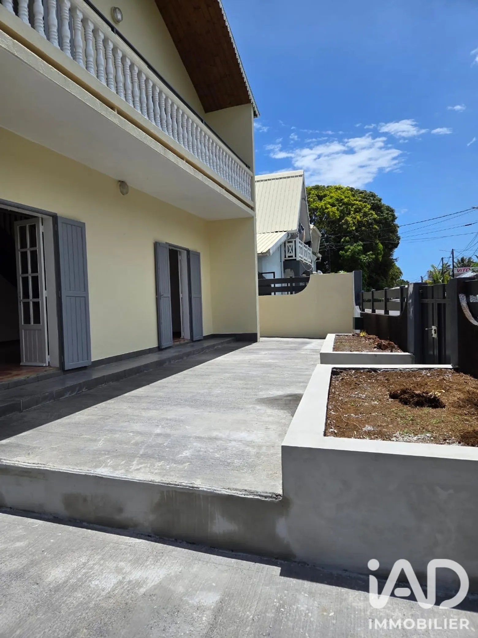 Vente maison à Saint-Joseph (97480) : maison traditionnelle 7 pièces 172 m² - 2099913 — 2