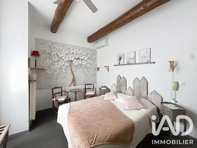 Hotel in Saint-Laurent-des-Arbres (30126)