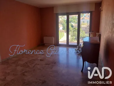Appartement à Sanary-sur-Mer (83110)
