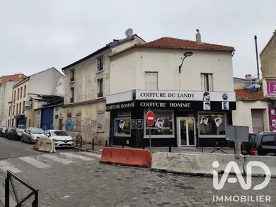 Terrain à bâtir à Aubervilliers (93300)