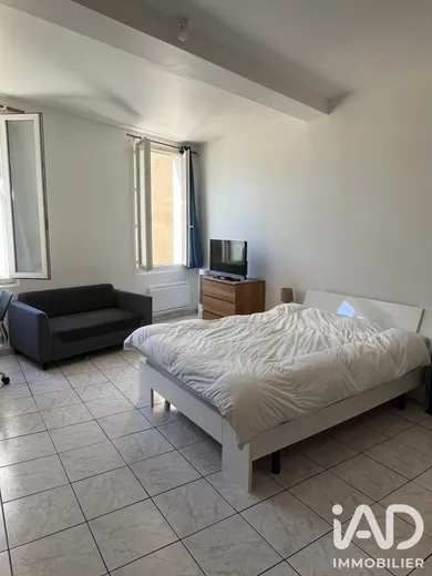 Apartment in Le Luc (83340)