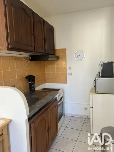 Apartment in Le Luc (83340)