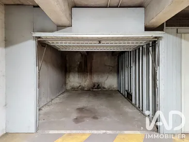 Garage in Chevilly-Larue (94550)
