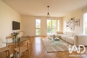 Apartment in Issy-les-Moulineaux (92130)