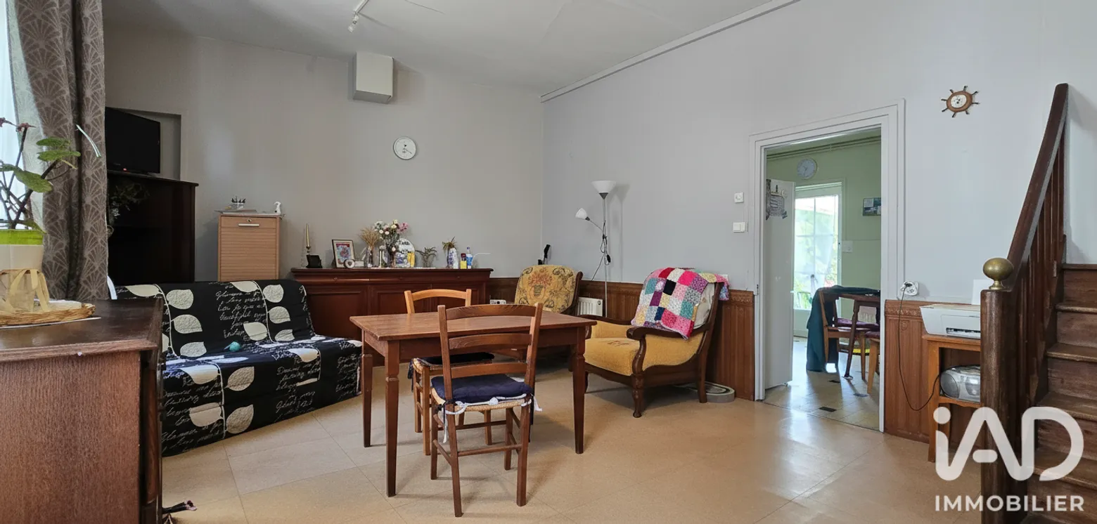 Vente maison à Saint-Amand-Montrond (18200) : maison de ville 3 pièces 71 m² - 2085412 — 3