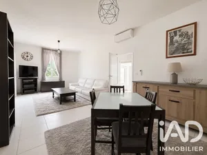 House in Bordeaux (33300)