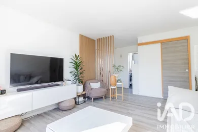 Apartment in Viry-Châtillon (91170)