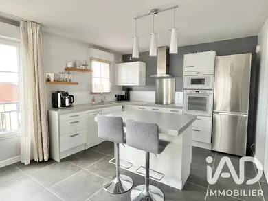 Appartement à Bussy-Saint-Georges (77600)
