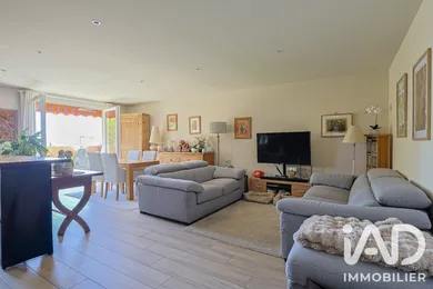 Appartement à Aix-en-Provence (13090)