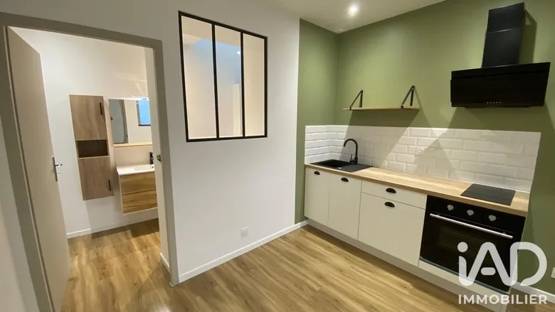 Immeuble 2 pièces 400 m² · à Saint-Jean-d'Angély · 400 m² · 780 000 €