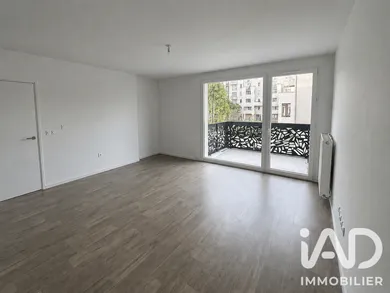 Apartment in Le Mée-sur-Seine (77350)