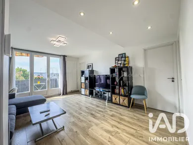 Apartment in Marly-le-Roi (78160)