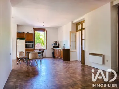Immeuble à Decazeville (12300)