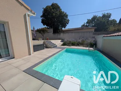 Maison traditionnelle à La Coucourde (26740)