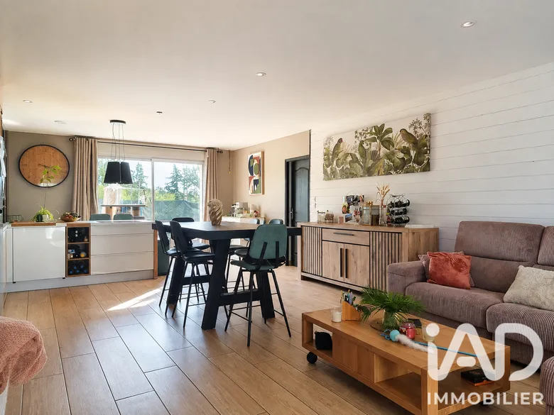 Maison 6 pièces 170 m² · à Tresbœuf · 170 m² · 299 900 €
