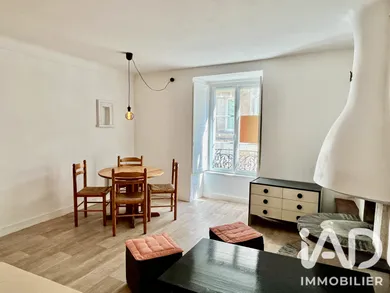 Apartment in Nantes (44000)