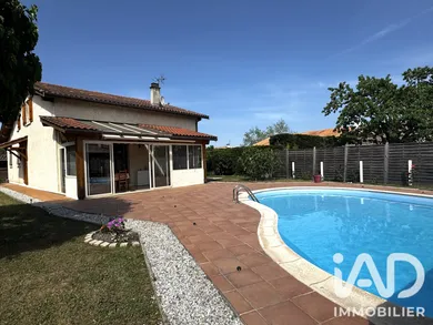 Traditional house in Blanquefort (33290)